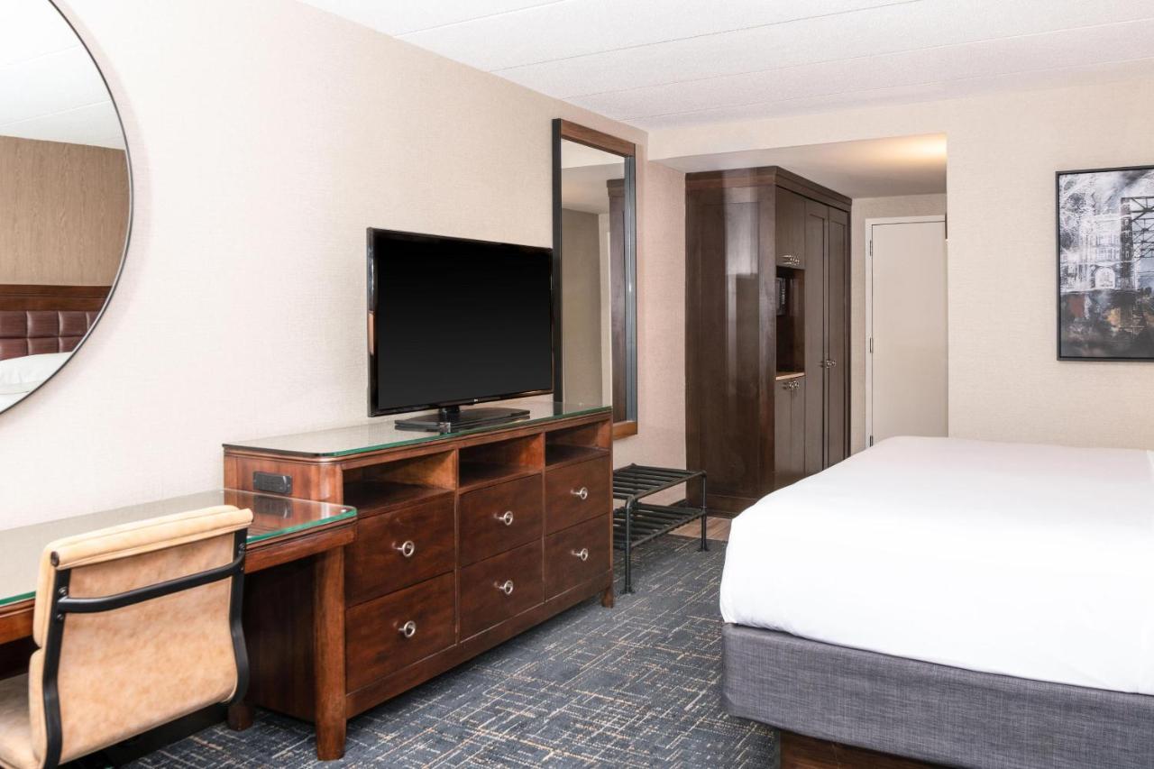 Sheraton Ann Arbor Hotel Esterno foto