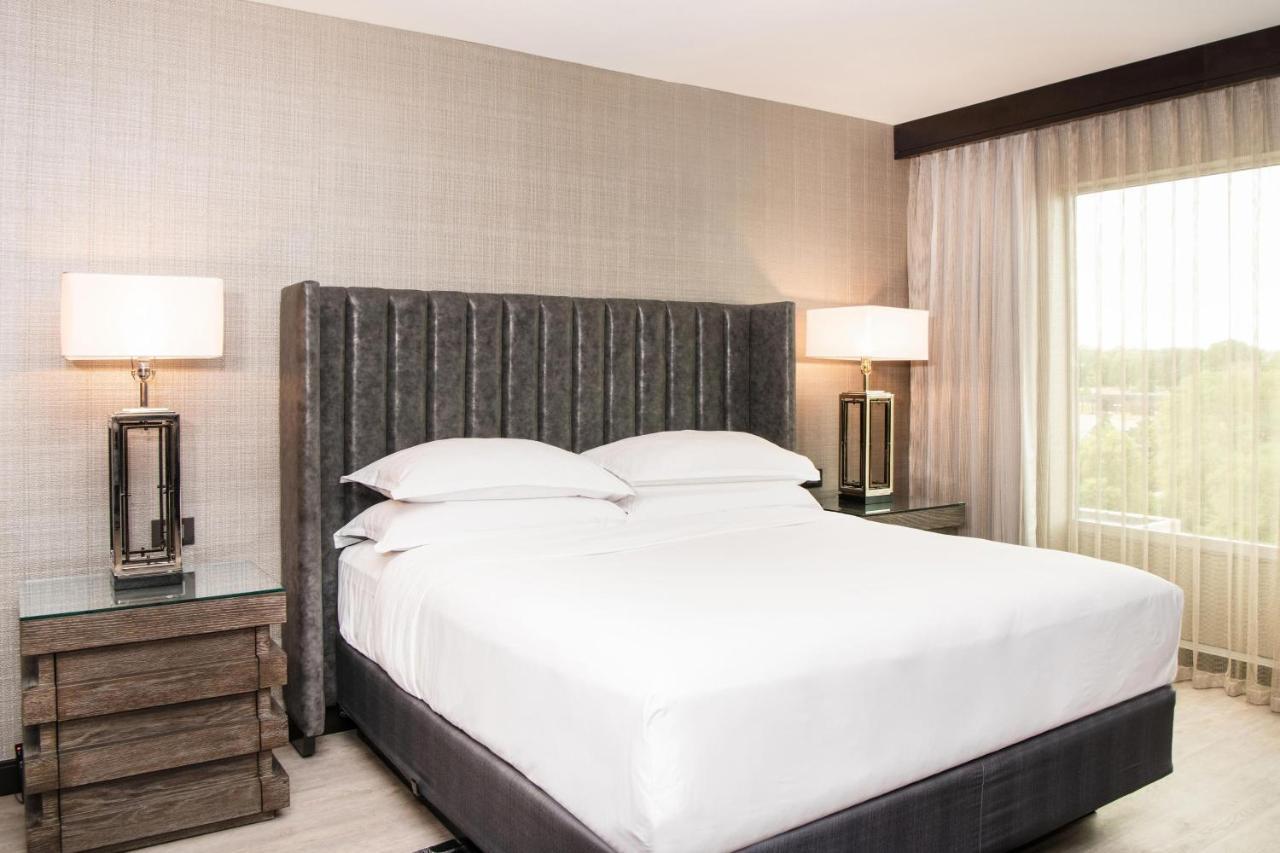 Sheraton Ann Arbor Hotel Esterno foto