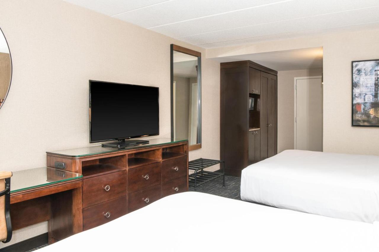 Sheraton Ann Arbor Hotel Esterno foto