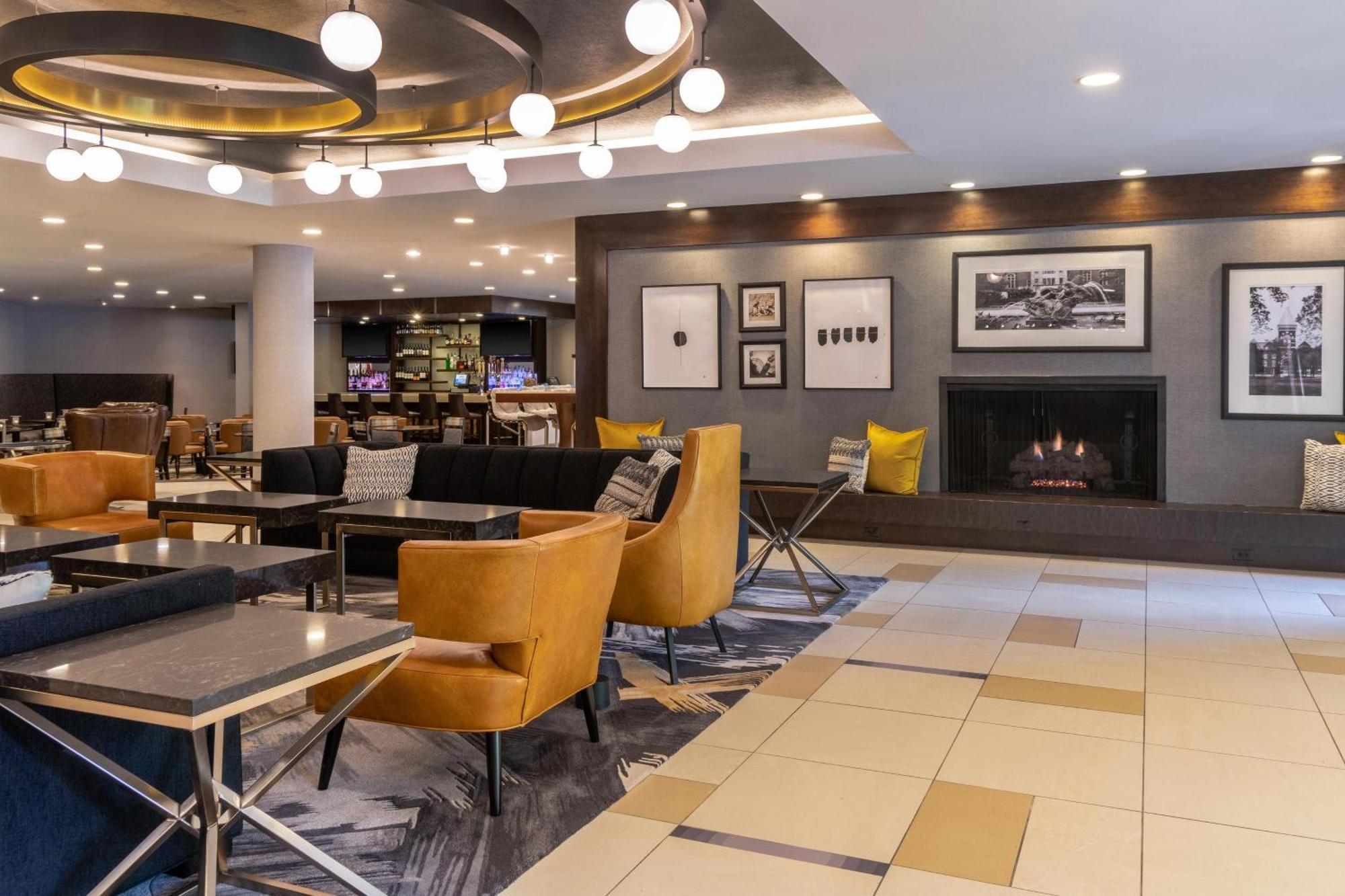 Sheraton Ann Arbor Hotel Esterno foto