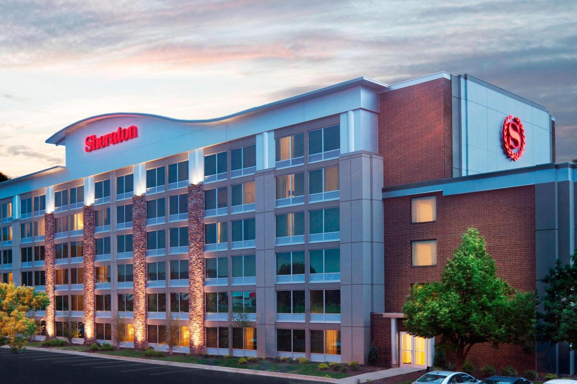 Sheraton Ann Arbor Hotel Esterno foto