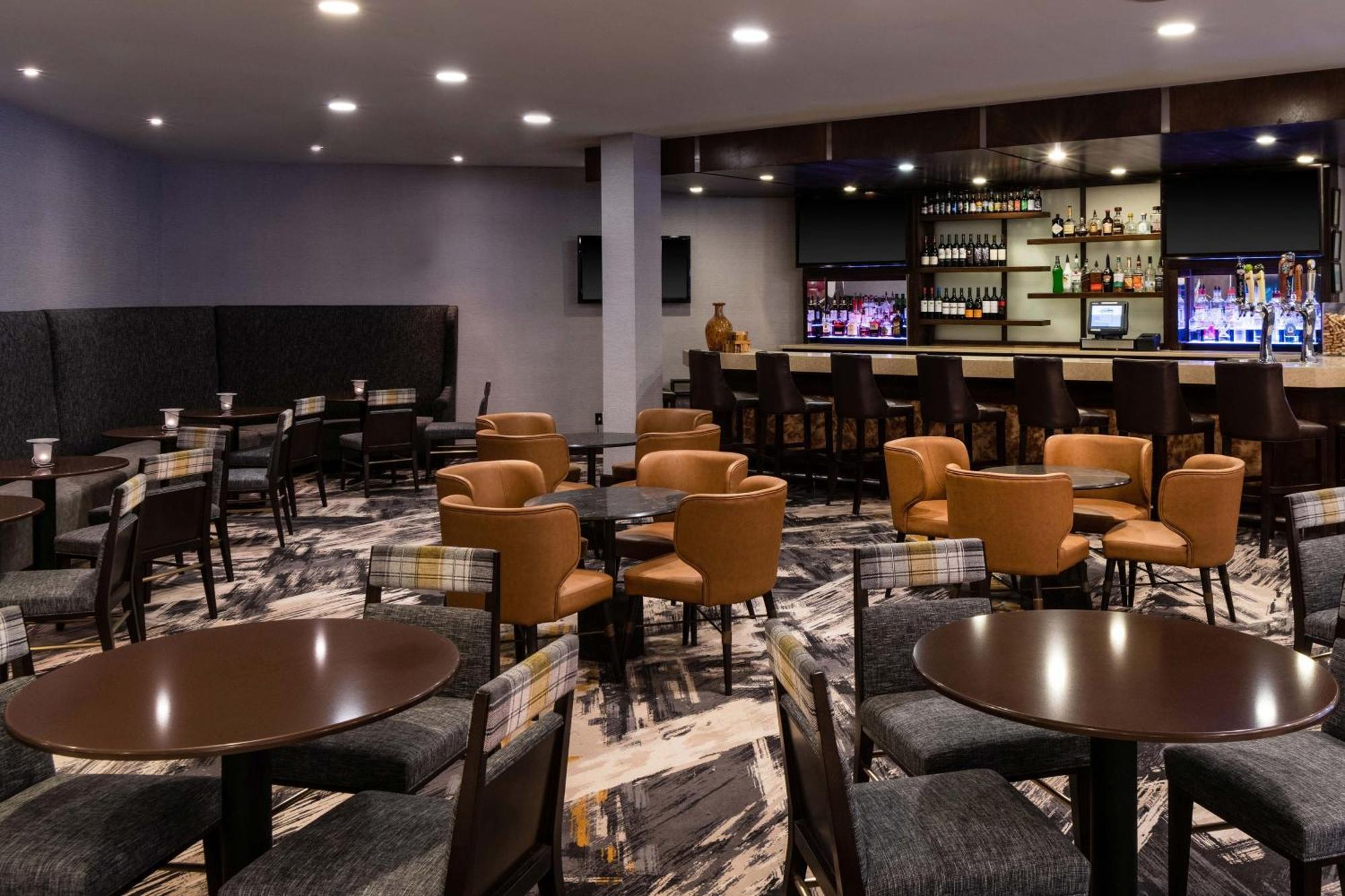 Sheraton Ann Arbor Hotel Esterno foto